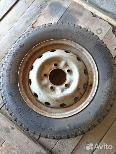 Колеса зимние niva r16