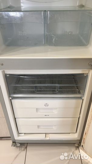 Холодильник бу indesit
