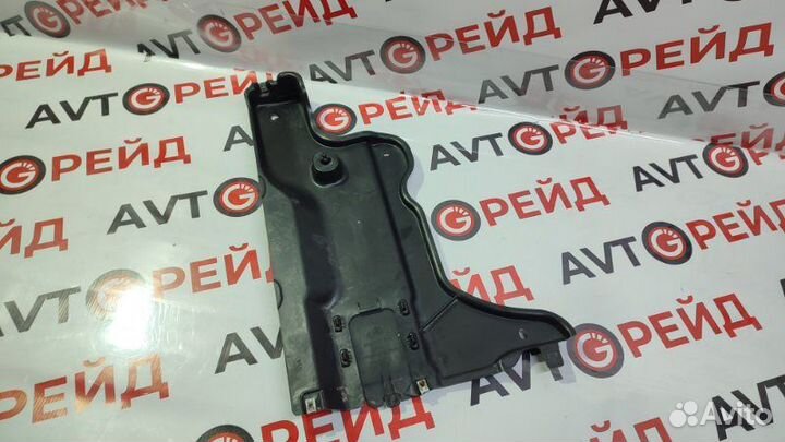 Защита днища задняя правая Volkswagen Passat 3G