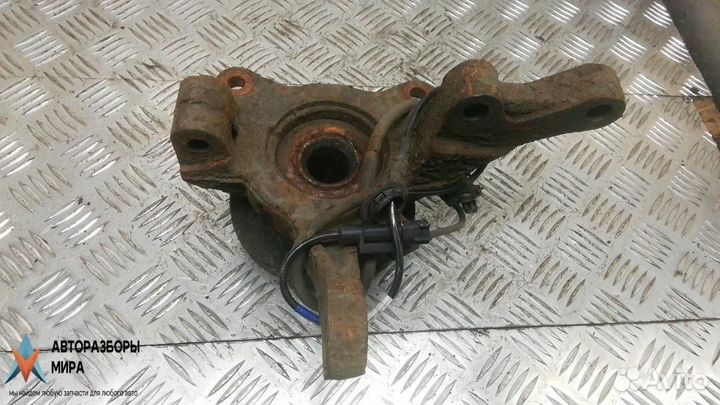 Ступица передняя правая Peugeot 4007 2008