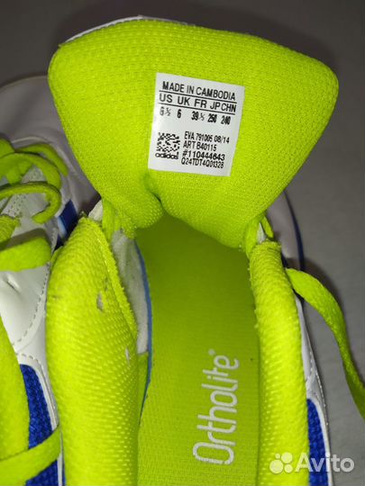 Adidas кроссовки 39 размер