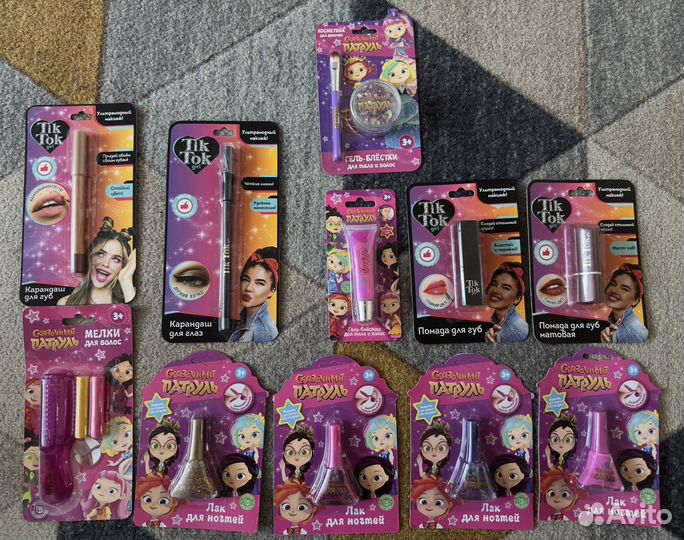 Набор детской косметики новый