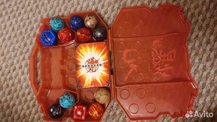 Bakugan коллекция + коробка+ карточки