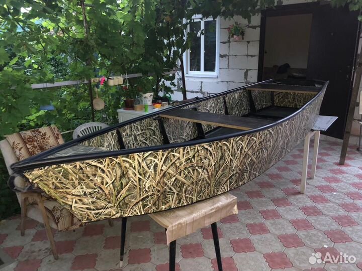Продажа лодки болотохода