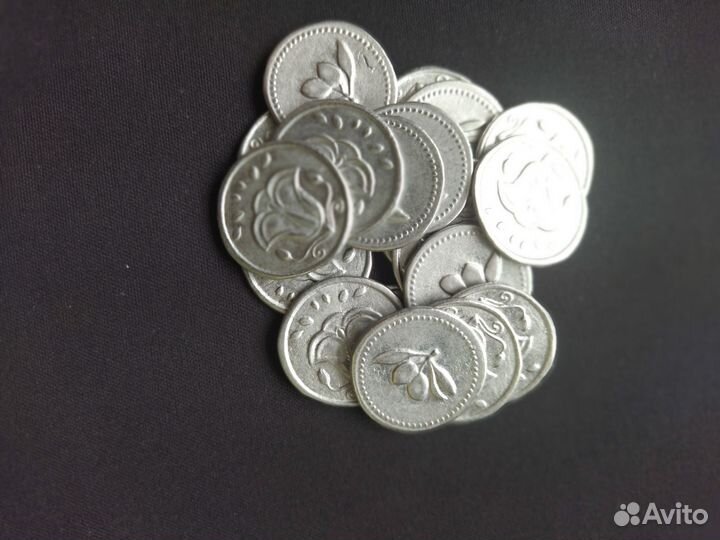 Монетки из магнита Магнета