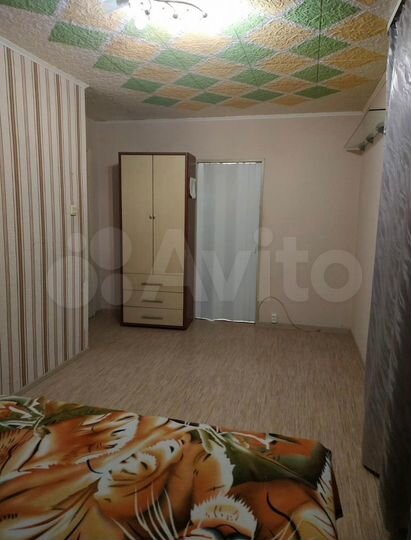 2-к. квартира, 49 м², 1/10 эт.