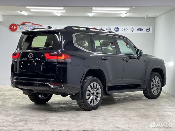 Toyota Land Cruiser 3.5 AT, 2024, 7 км
