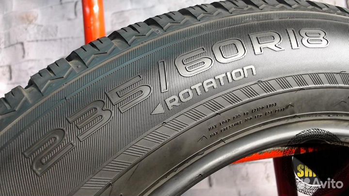 Nokian Tyres WR SUV 4 235/60 R18