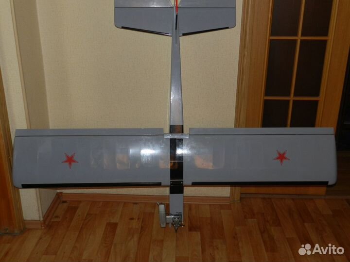 Радиоуправляемая модель самолёта