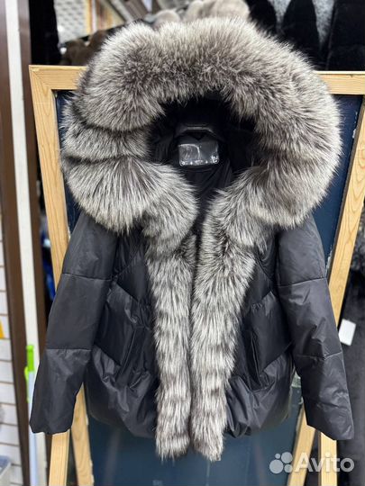 Новая куртка чернобурка 42 44 46