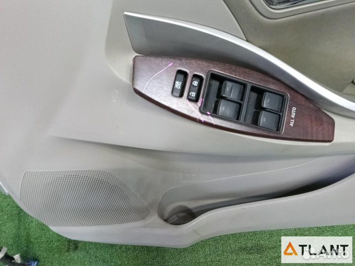 Дверь боковая передний правый toyota premio