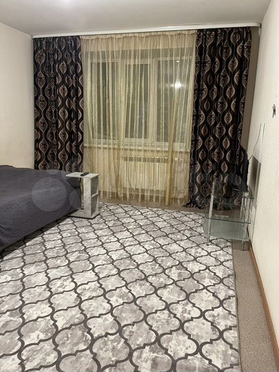 1-к. квартира, 40 м², 2/5 эт.