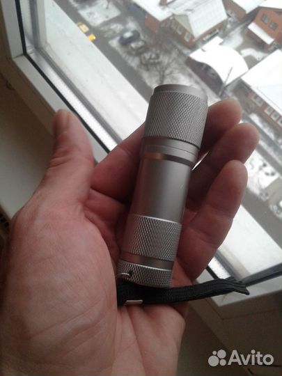 Мощный светодиодный фонарик. Корпус металл