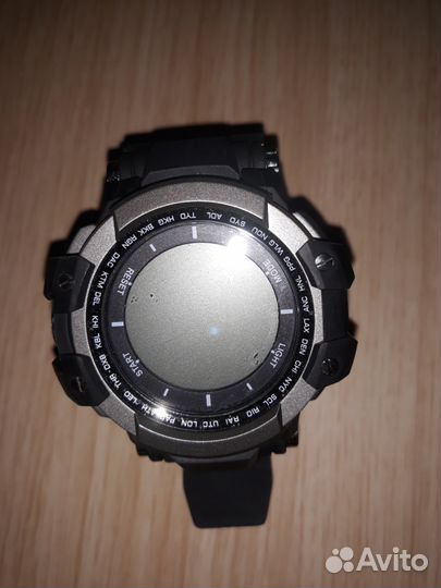 Фитнес-трекер