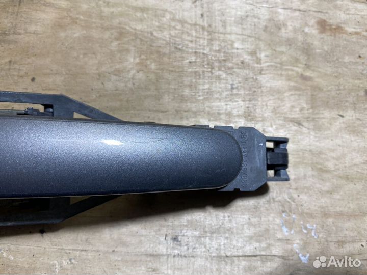 Ручка наружная Volkswagen Passat B5+ R163