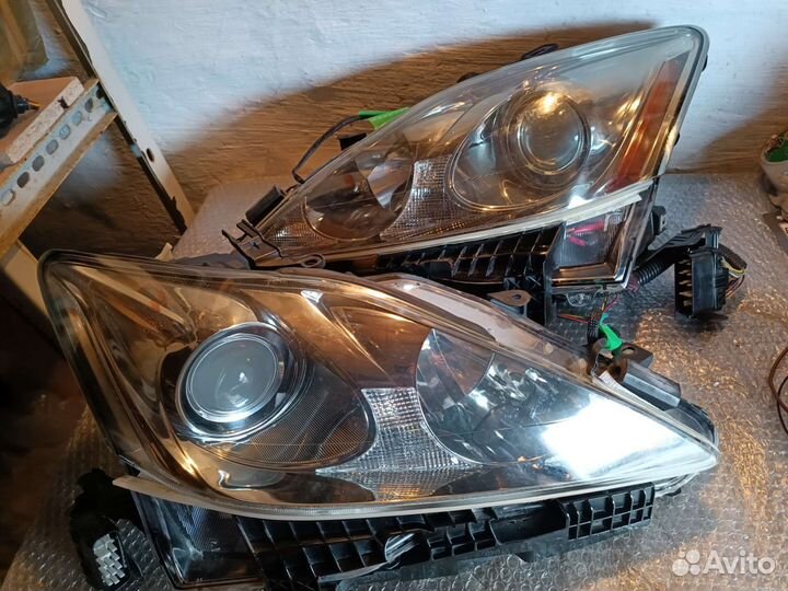 Фары Lexus is 250