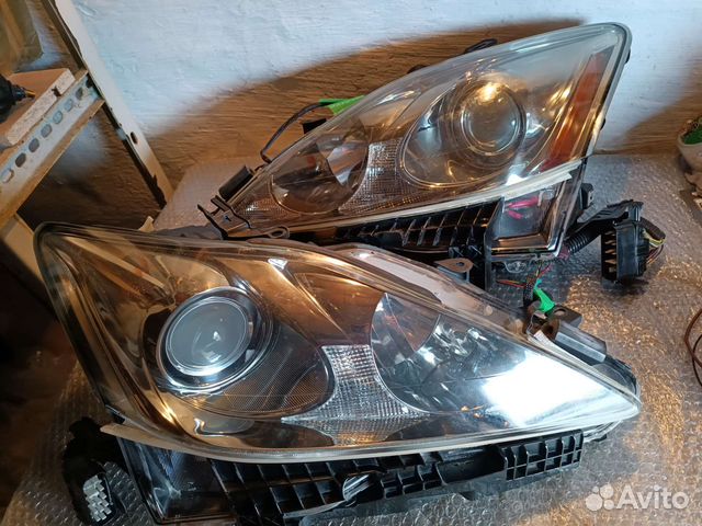Фары Lexus is 250