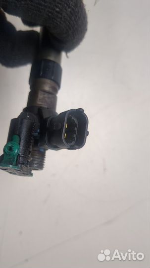 Форсунка топливная Citroen C-Crosser