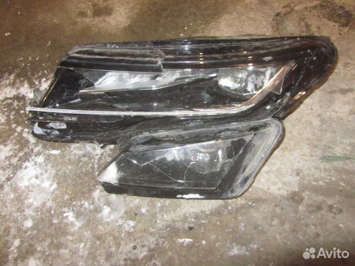 Фара левая для Skoda Kodiaq 2017