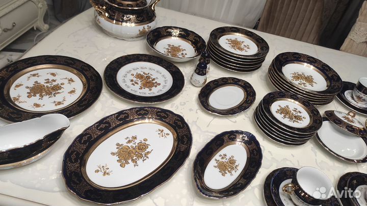 Набор столовой и чайной посуды Золотая роза Тхун