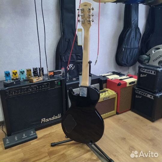 Электрогитара, черная, Cort (новая)