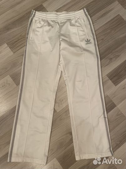 Спортивный костюм adidas