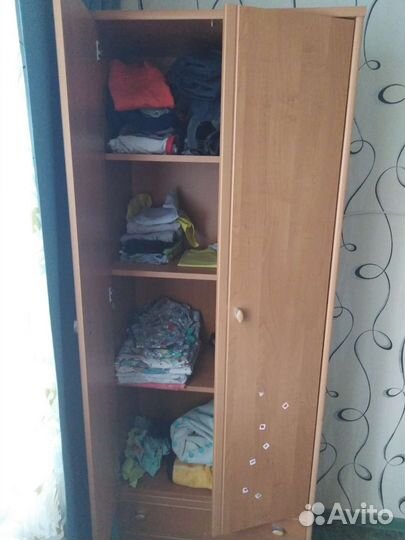 Шкаф