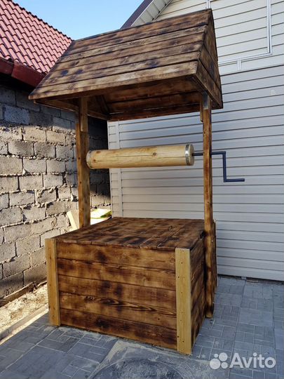 Домик для колодца