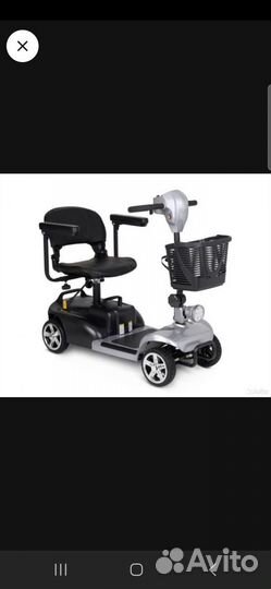 Скутер четырёхколесный для инвалидов и пенсионеров
