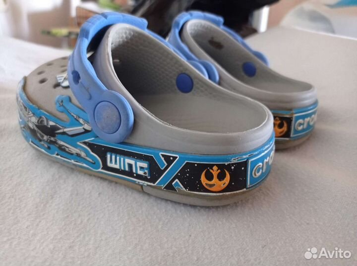 Детская обувь разная