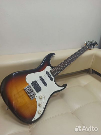 Стратокастер AXL электрогитара