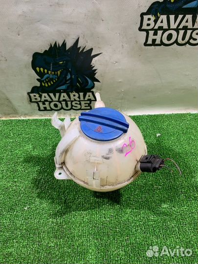 Бачок расширительный Volkswagen Scirocco CAV 2011