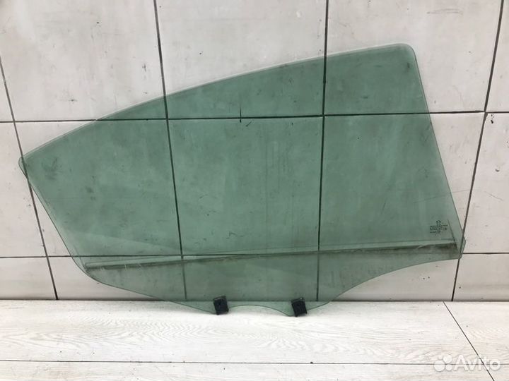 Стекло заднее левое Peugeot 508 1 DW10cted4 2012