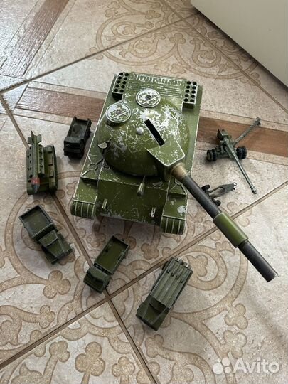Танк СССР игрушка