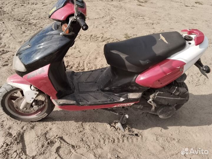 Продам скутер 50 Бердск