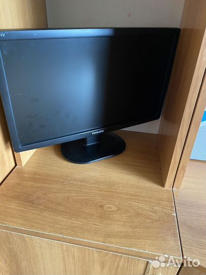 Монитор Philips