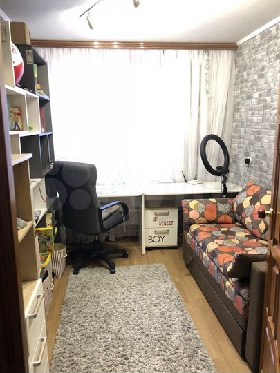 3-к. квартира, 52 м², 4/5 эт.