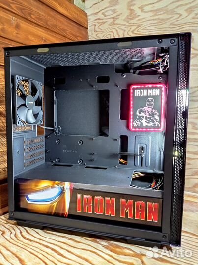 Игровой корпус Iron Man / Deepcool Maccube 110