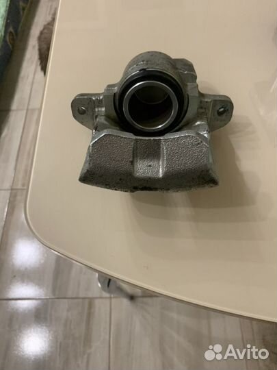 Супорт на Logan, Sandero