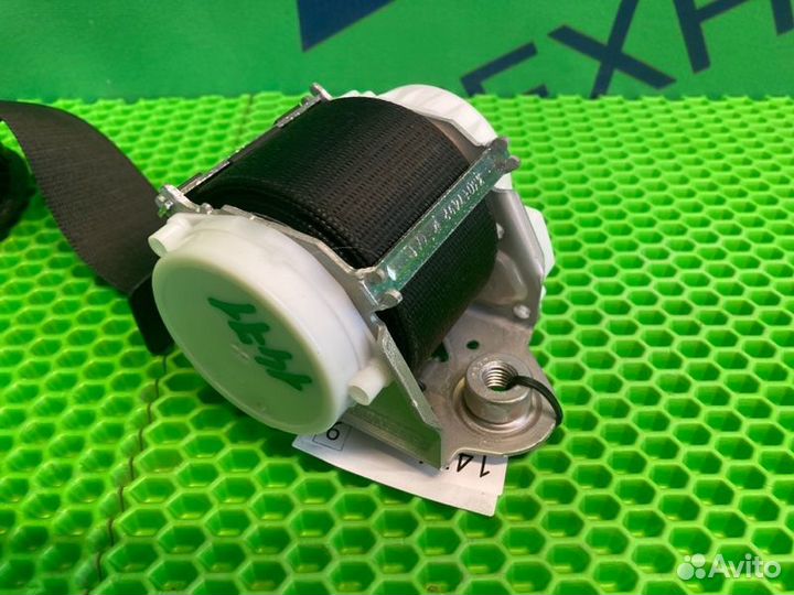 Ремень безопасности передний правый Bmw X1 E84