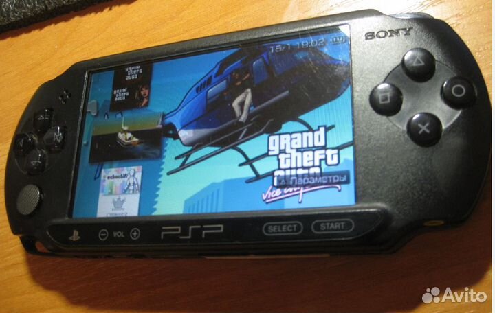 PSP + PS vita разные