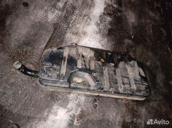 Бак нива карбюраторный