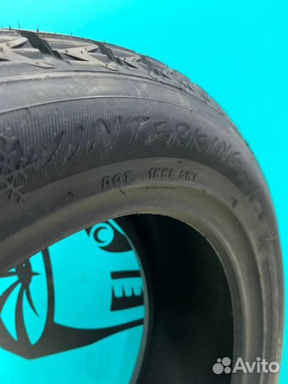 DoubleStar DW01 215/55 R17 94T