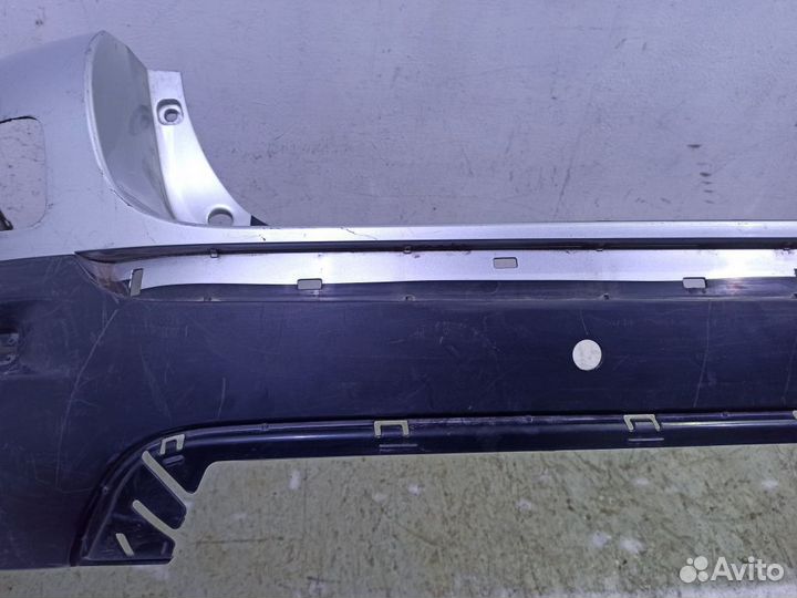 Бампер задний Тойота