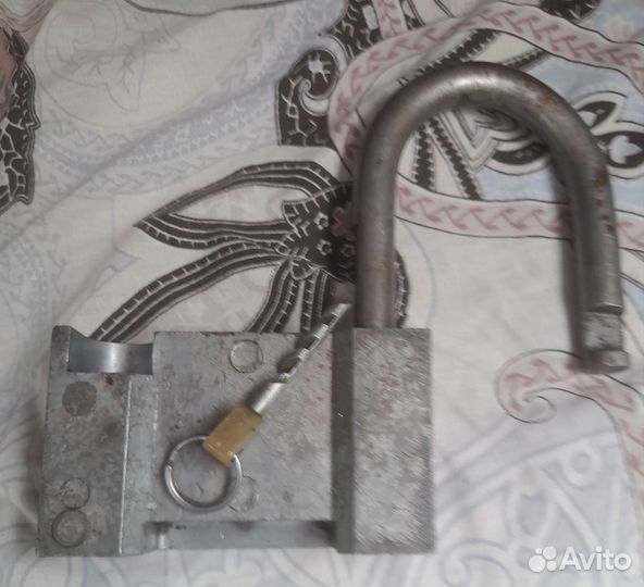 Замок гаражный навесной