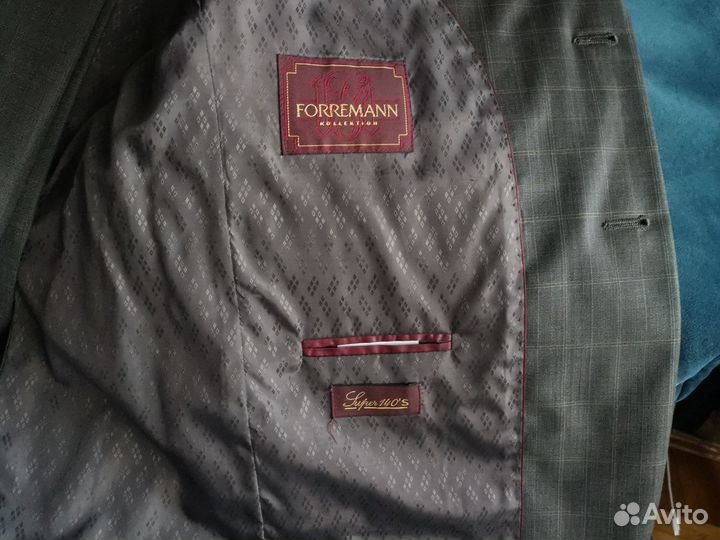 Классический костюм