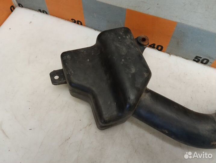Резонатор воздушного фильтра Daewoo Nexia N150 1.5