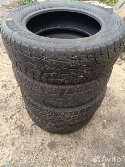 Hankook Winter I'Pike LT RW09 205/65 R16C 88H