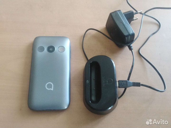 Мобильные телефоны