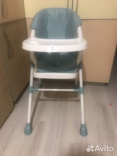 Детский стульчик для кормления